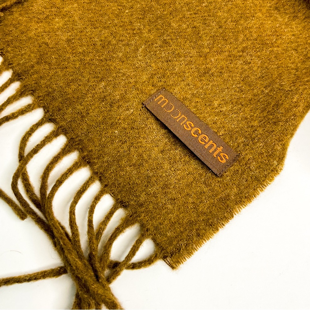 Lambswool & Cashmere Fringe Scarf Caramel | Made in Britain - Picture 6 of 6
